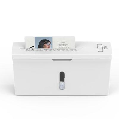 Nuevo producto Mini Shredder de escritorio CS201C 2 hojas A4 2 * 12mm Máquina de trituración de oficina para el hogar 4L